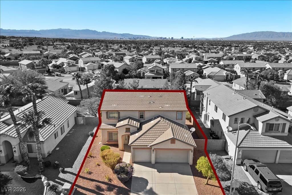 1724 Flores Lane