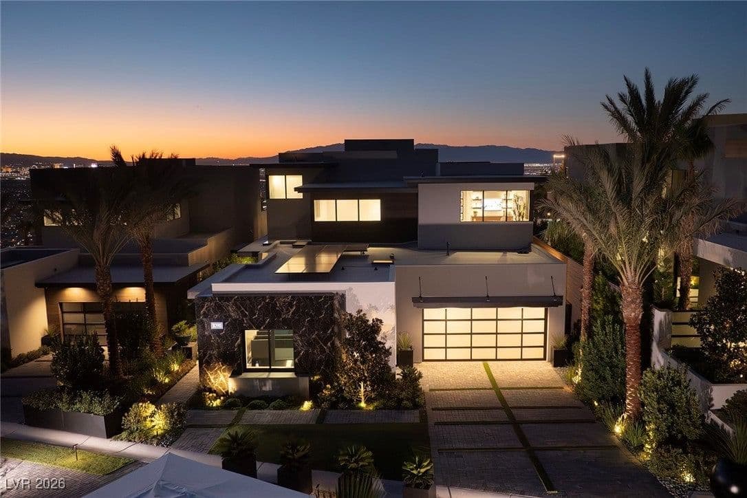 525 Overlook Rim Drive