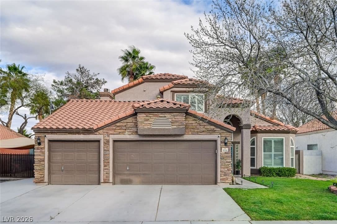 4516 Whelk Place