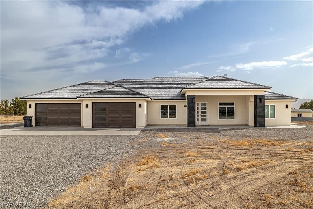 1601 Calvada Boulevard