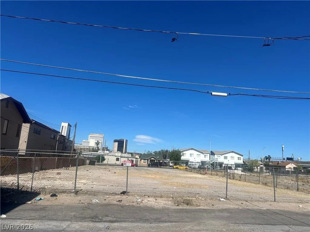 310 9th Street
