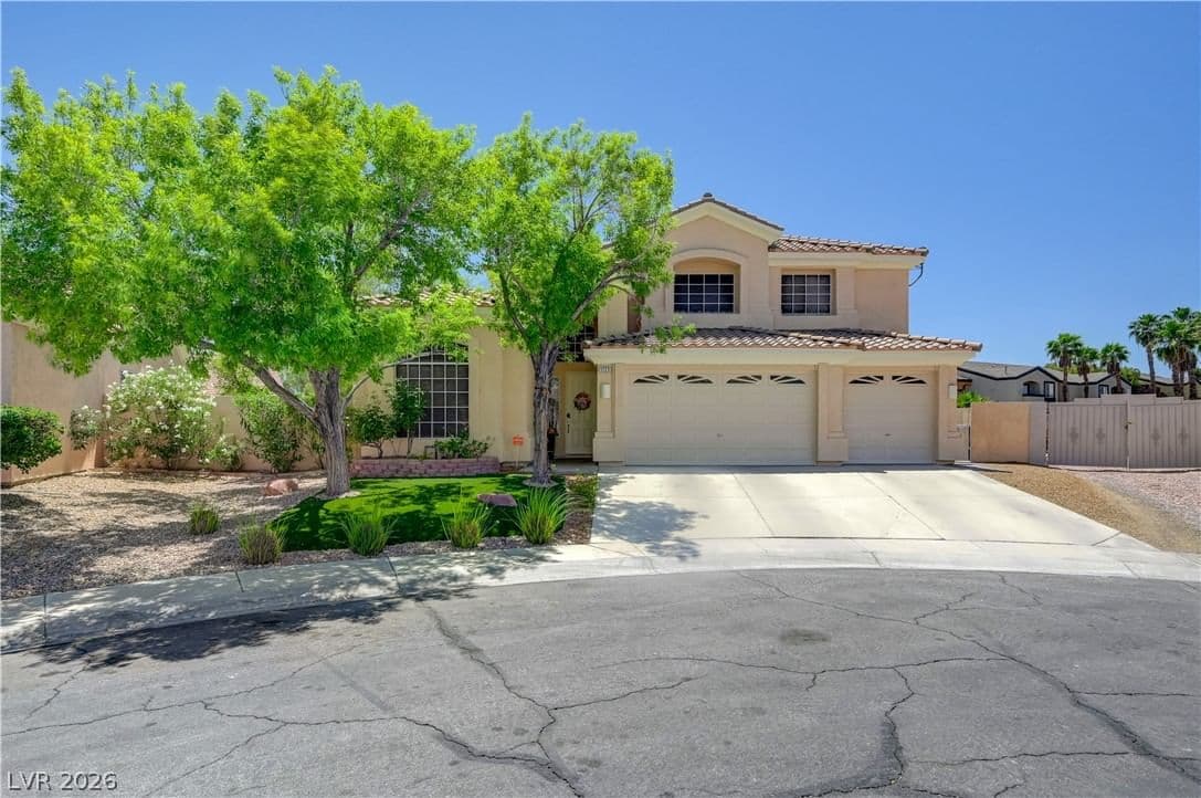 1723 Fall Pointe Court