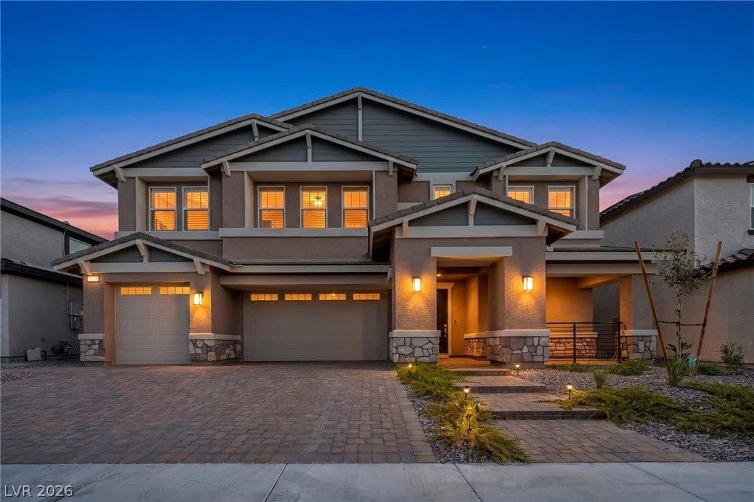 1137 Green Lovebird Street