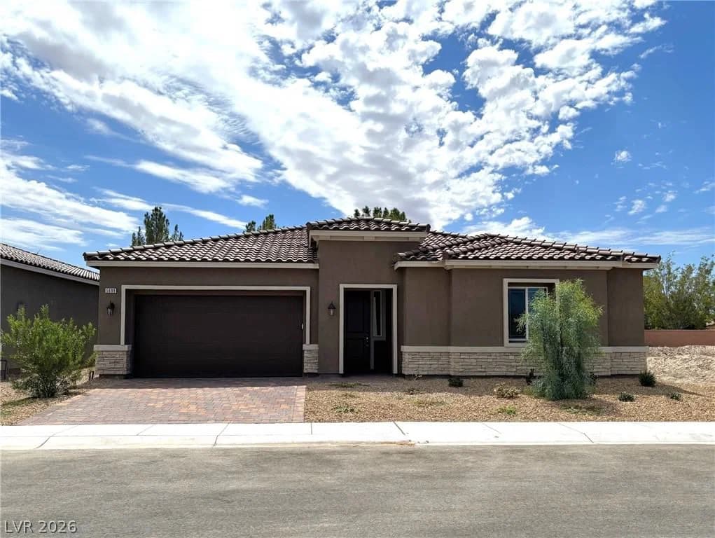 5686 Victoria Falls Drive