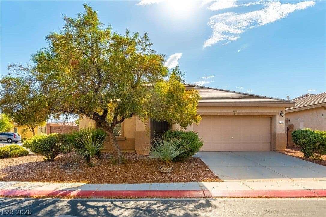8109 Slate Falls Street