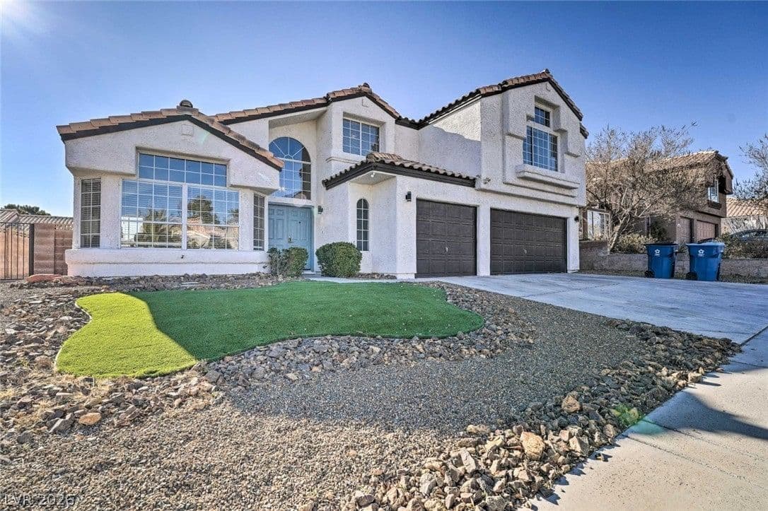 861 Centaur Avenue