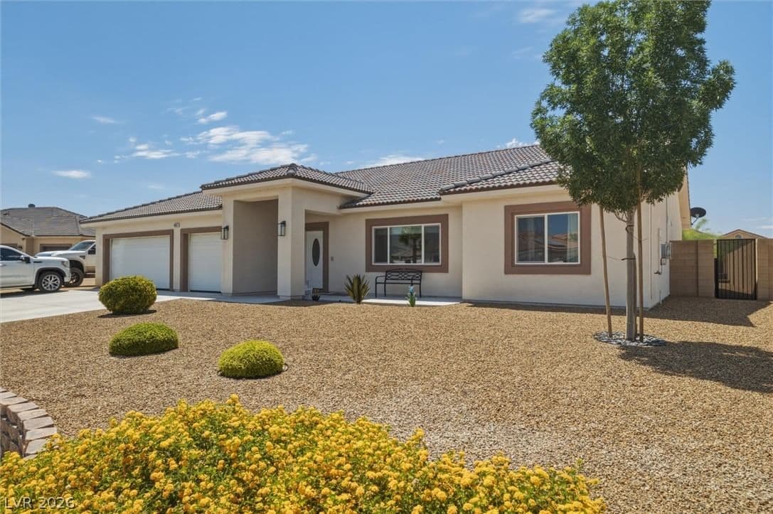 4951 Parkwood Drive
