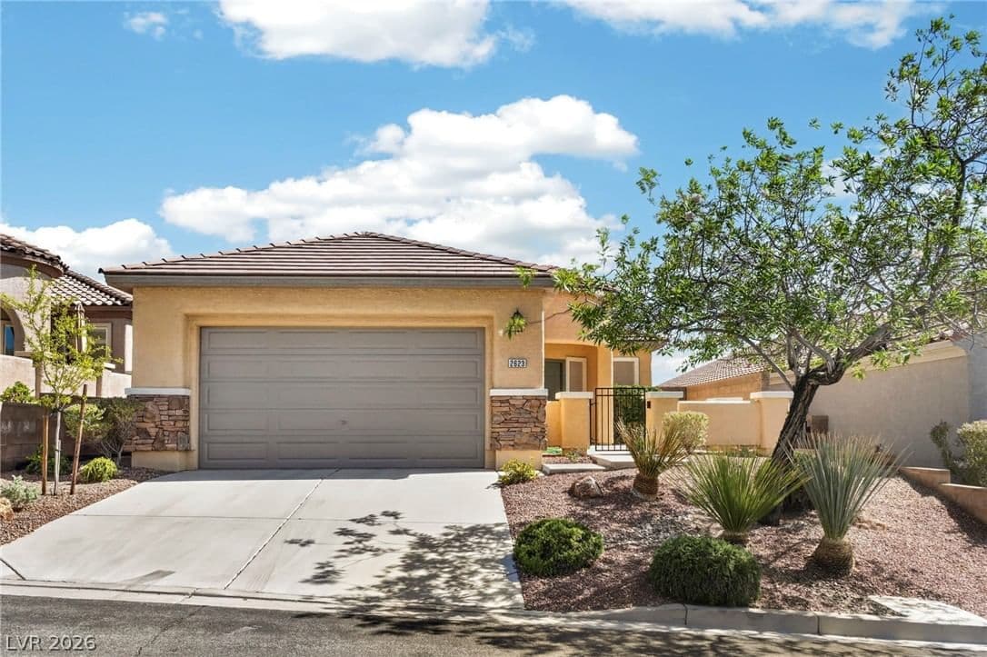 2623 Lochleven Way
