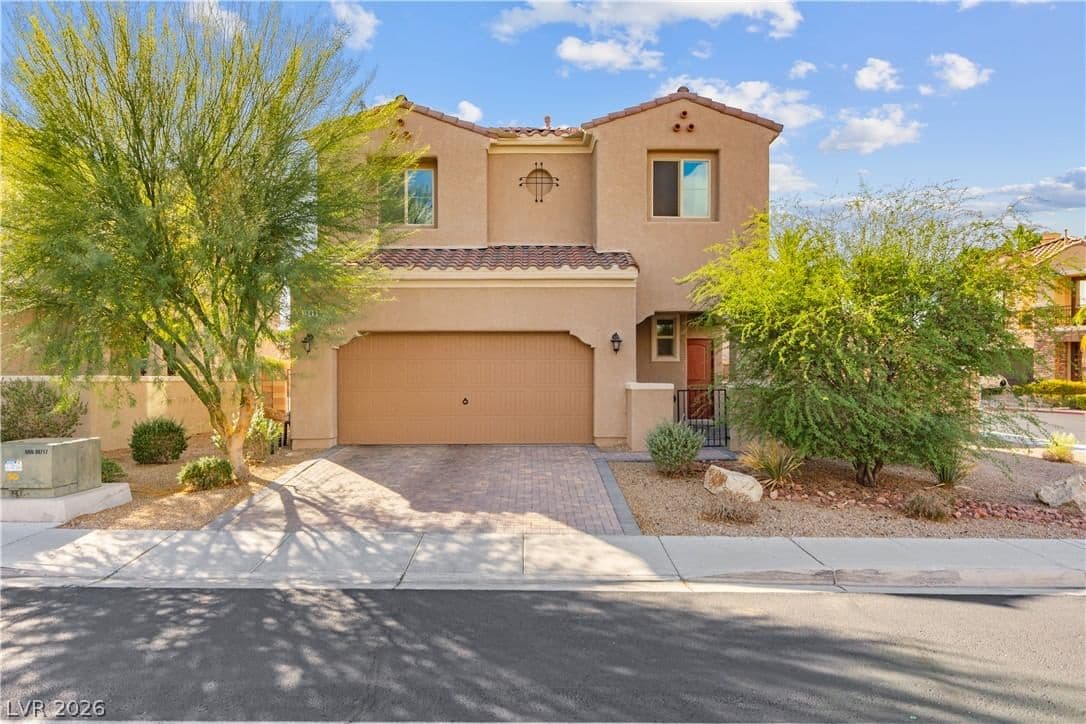 1548 Olivia Parkway