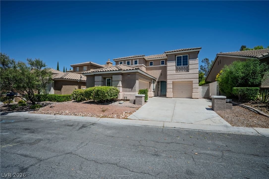 1832 Spring Summit Lane
