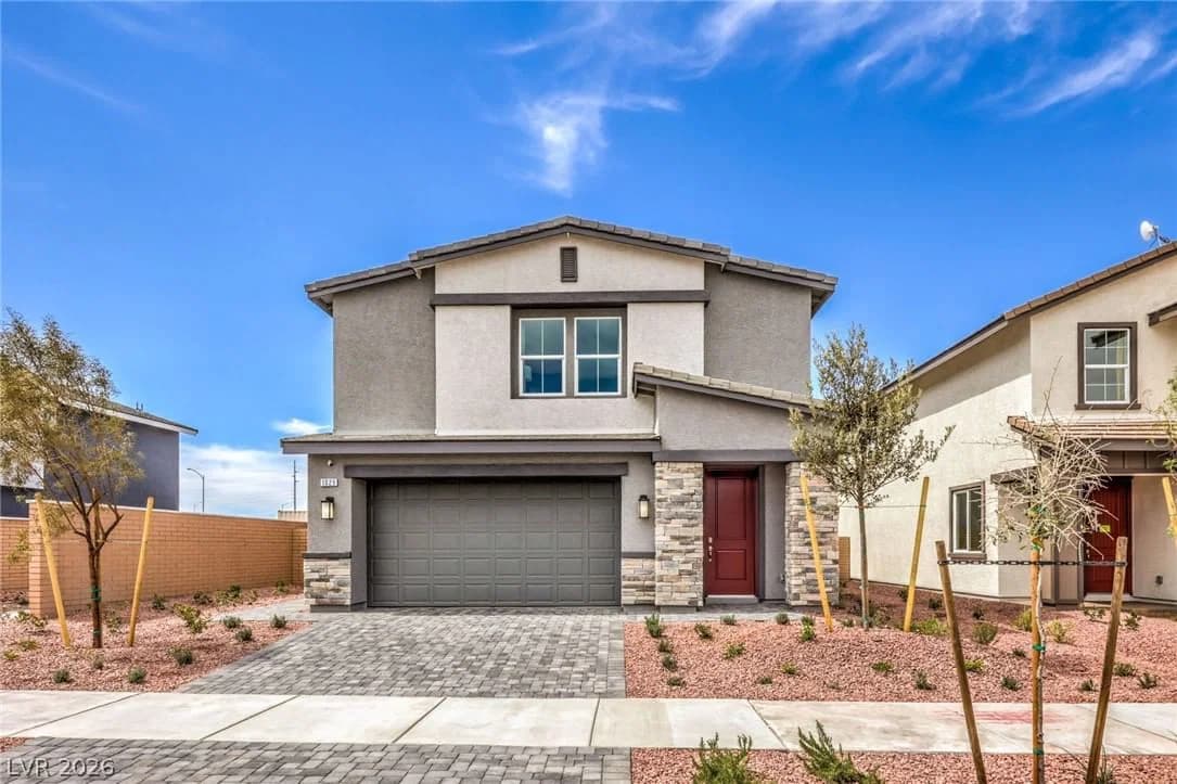 1028 Peacock Plume Avenue