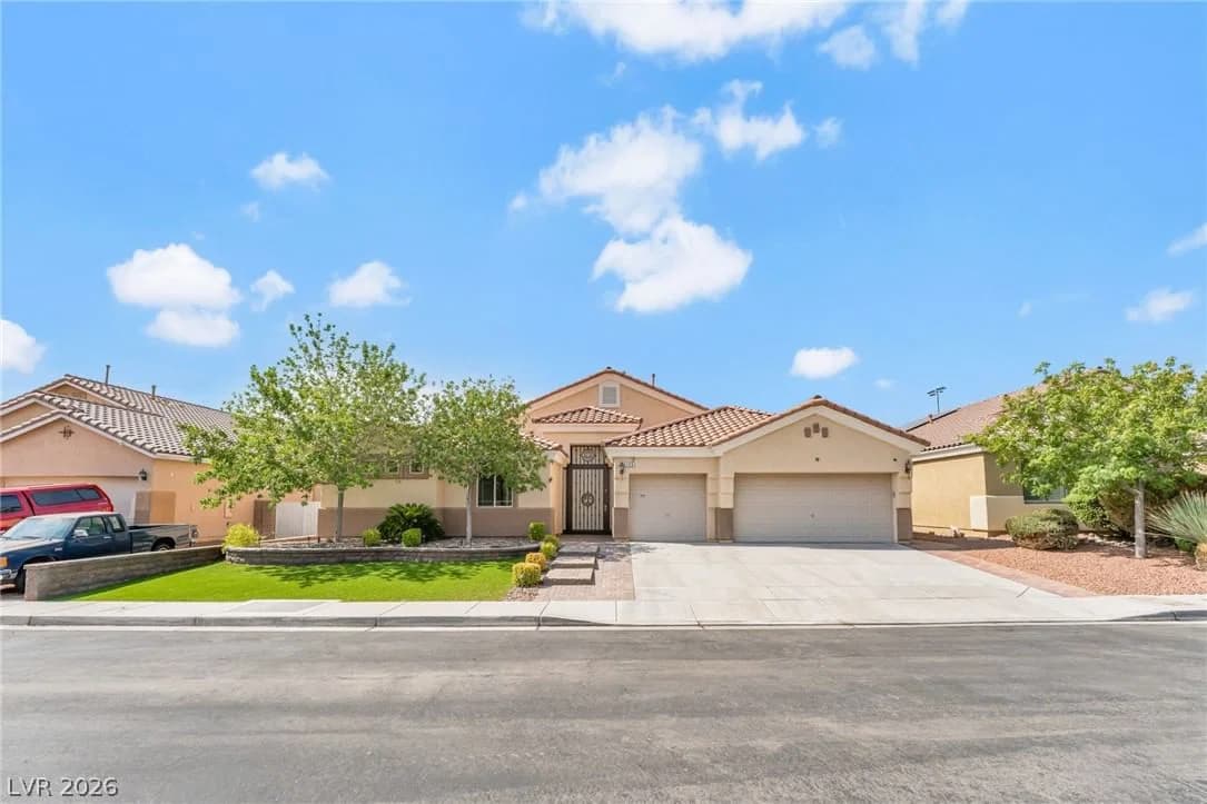 109 Whitetail Archery Avenue