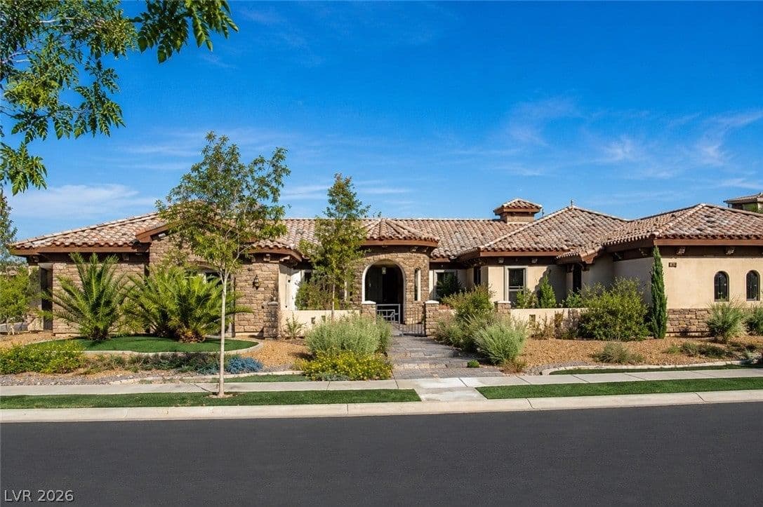 1605 Milano Villa Avenue