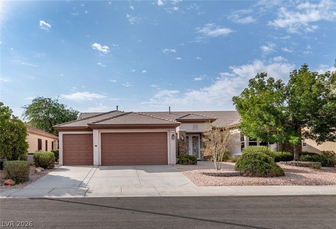 2557 Forest City Drive