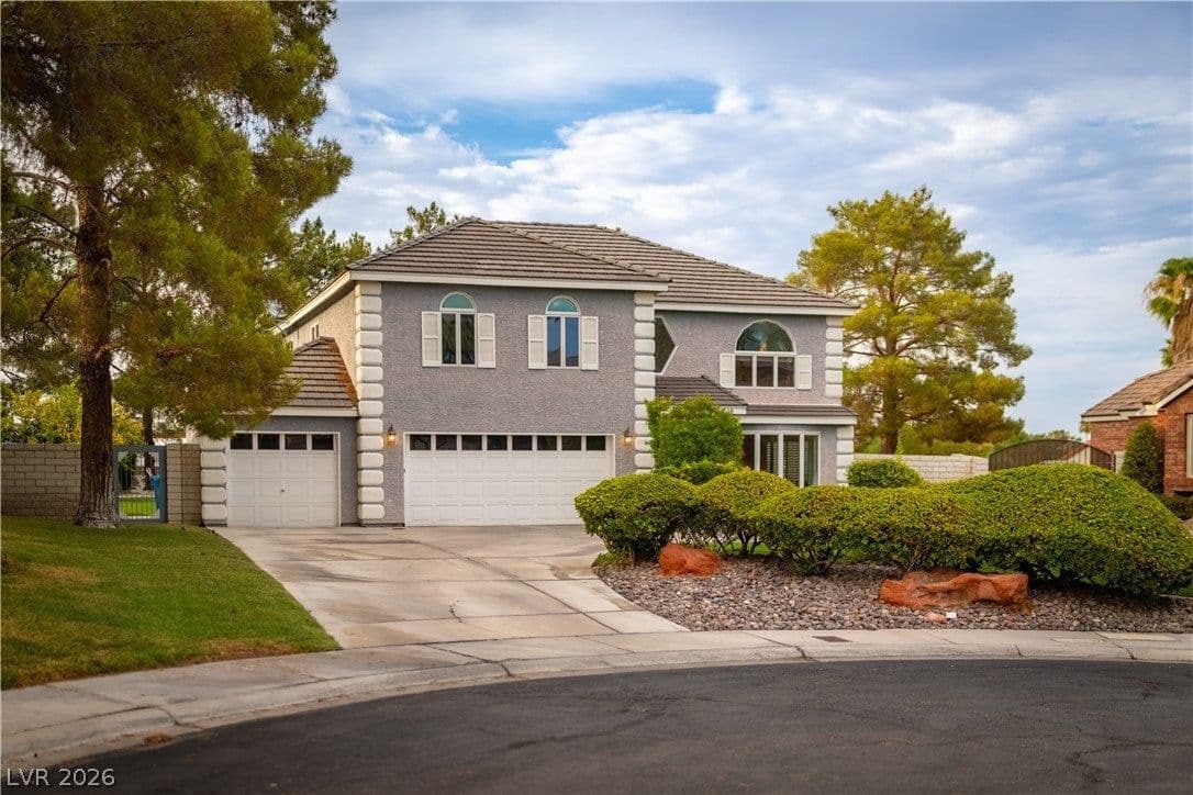 18 Hummingbird Circle
