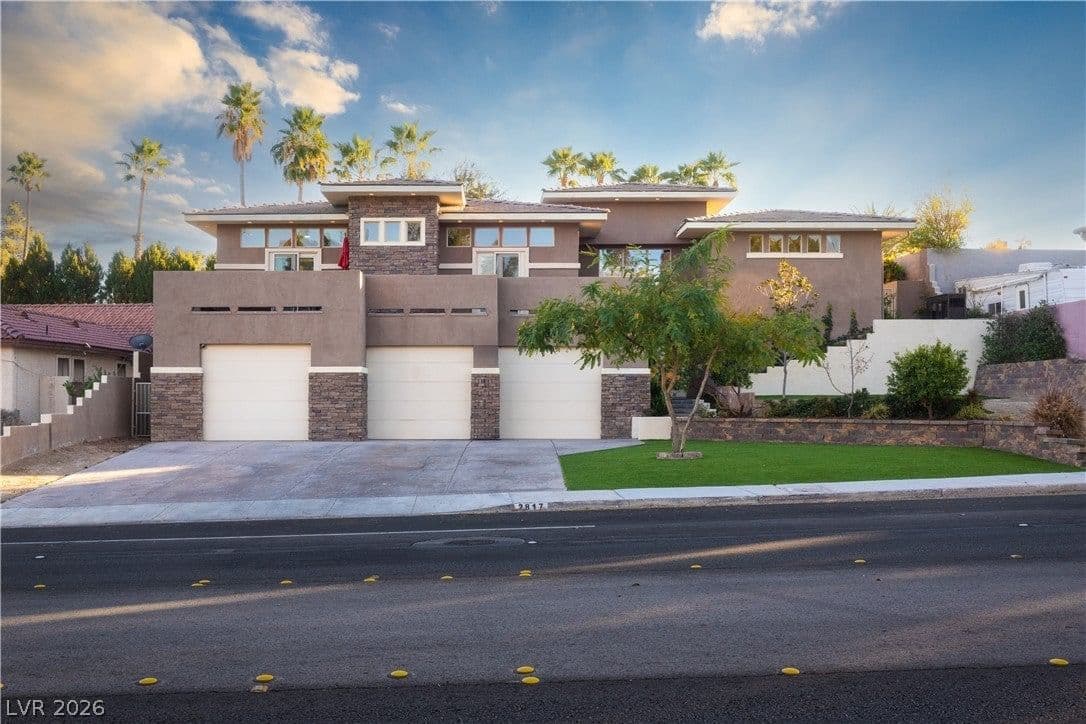 2817 High View Drive
