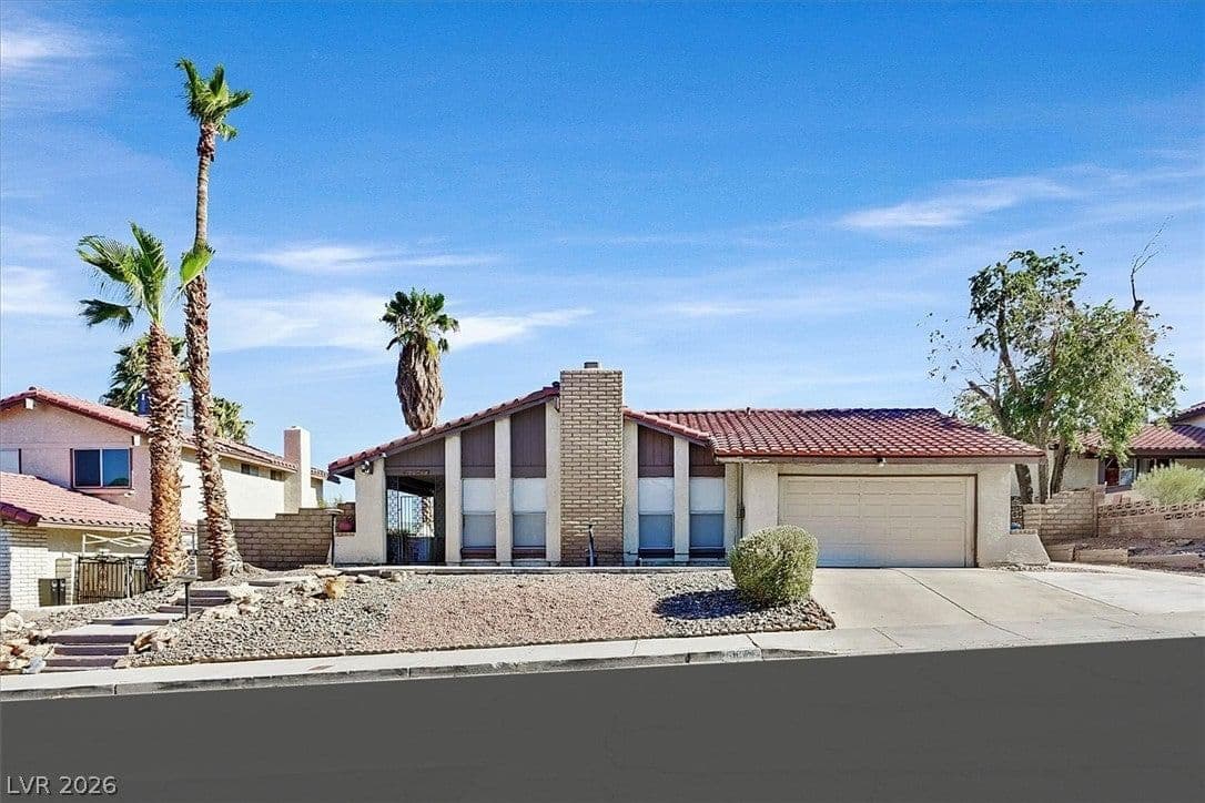 3864 Alice Lane