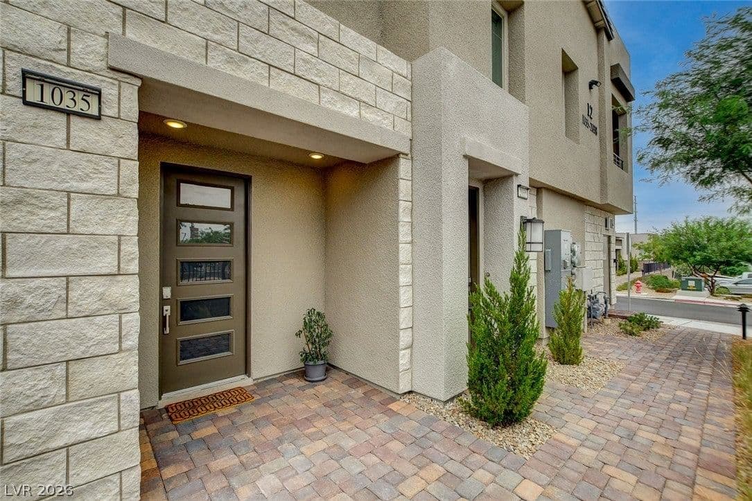 600 Carriage Hill Drive