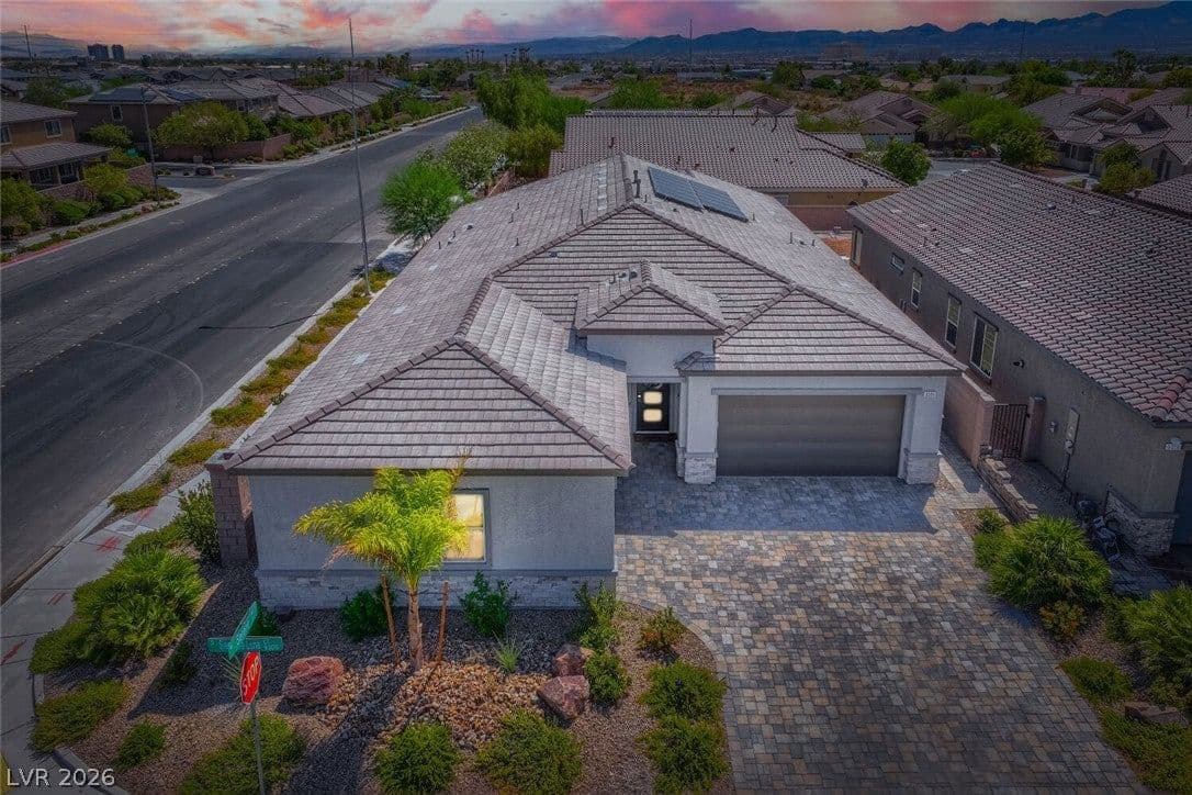 9306 Sierra De Luna Court
