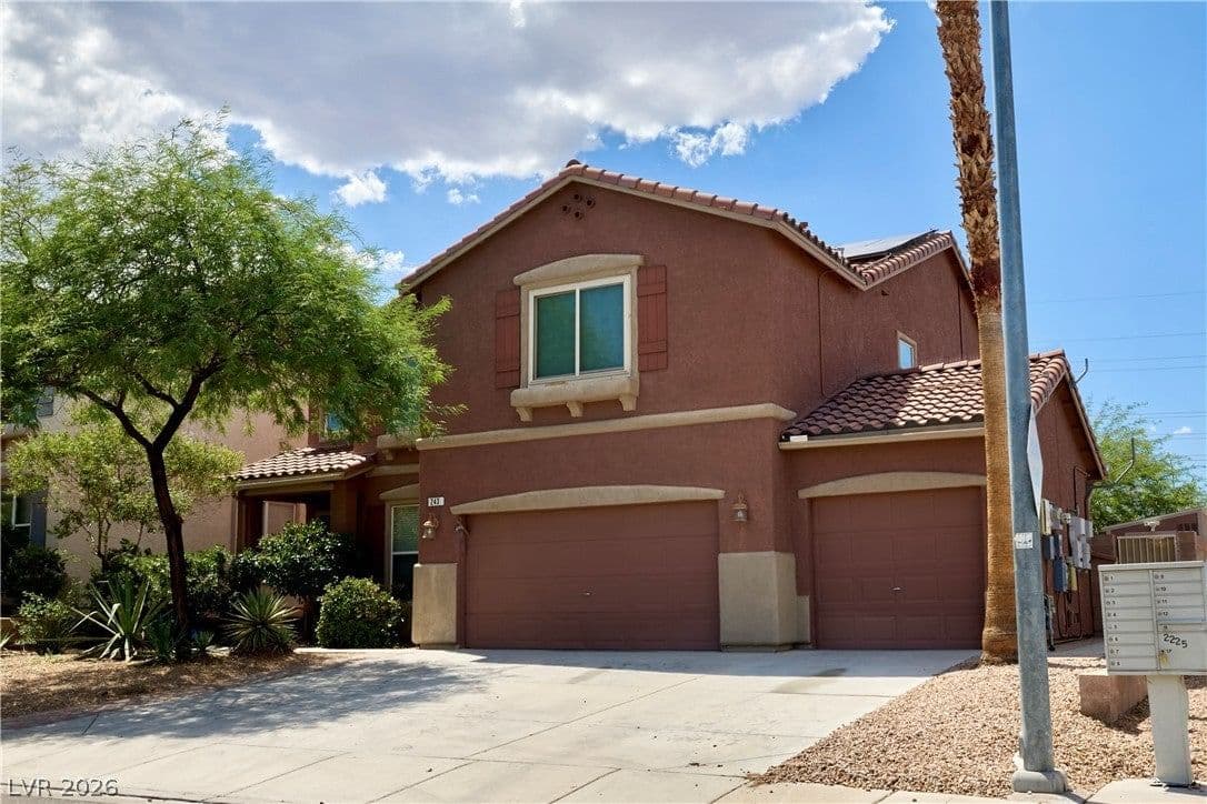 243 Palmarosa Street