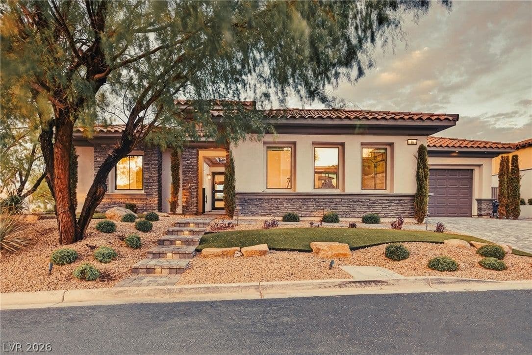 10 Camino La Venta Court