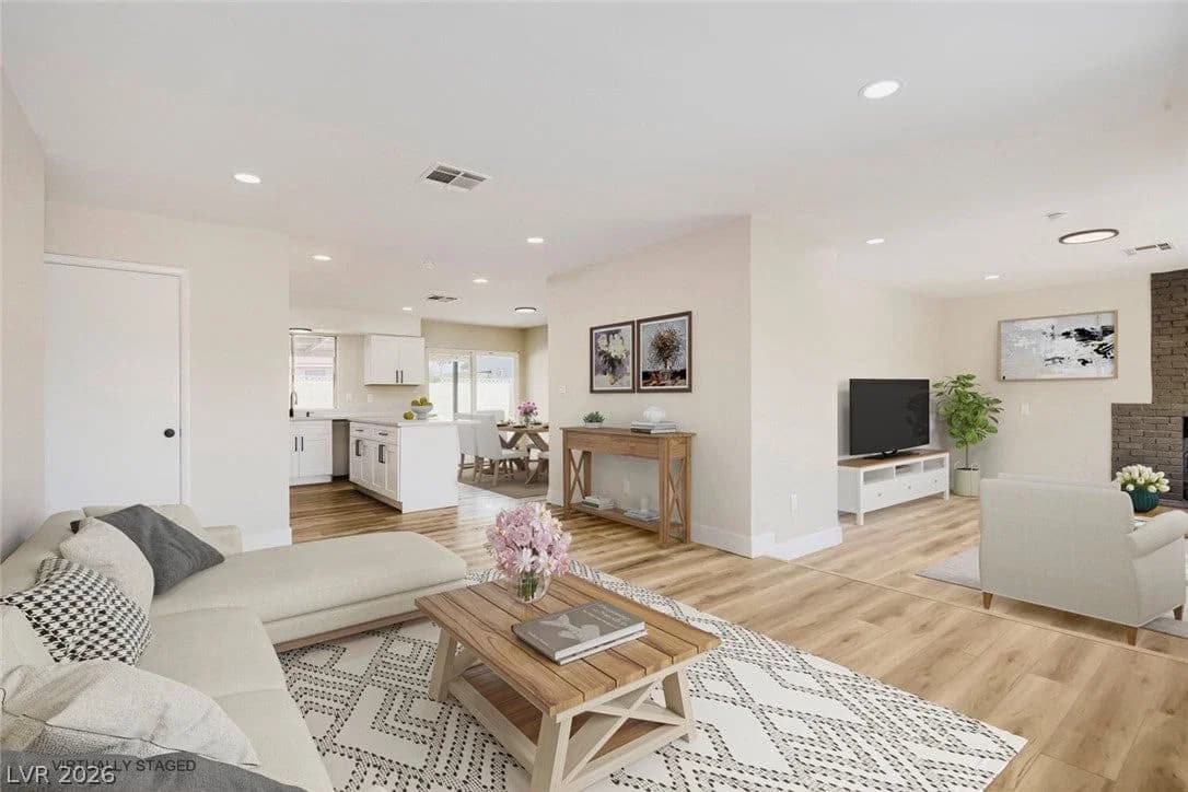 914 Palo Verde Drive