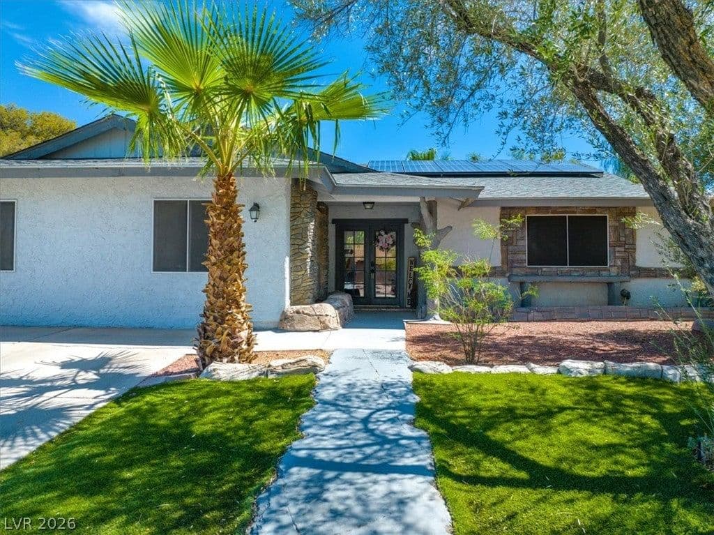 2402 El Tesoro Court