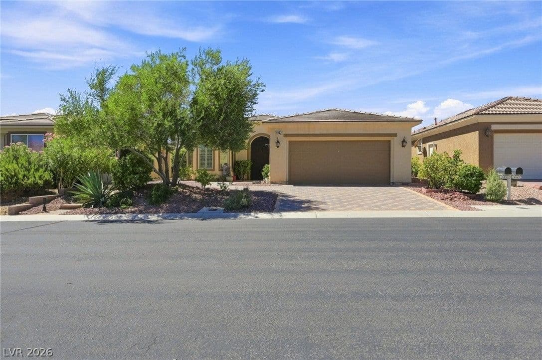 4853 Denaro Drive