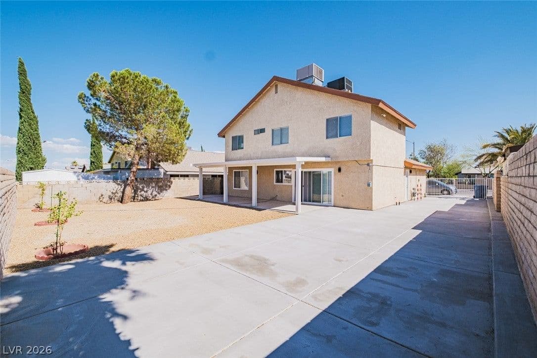 7220 Mountain Moss Drive